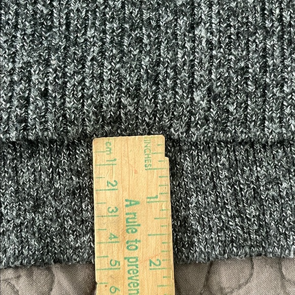 Tahari Gray Turtleneck Soft Sweater - Picture 9 of 10